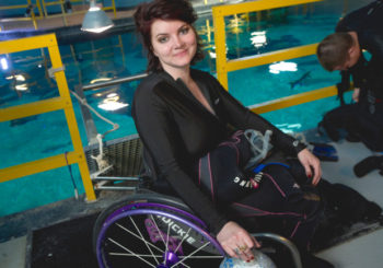Истории PADI — Коди Ансер, свобода под водой