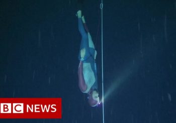 Французский фридайвер побил мировой рекорд по глубоким погружениям